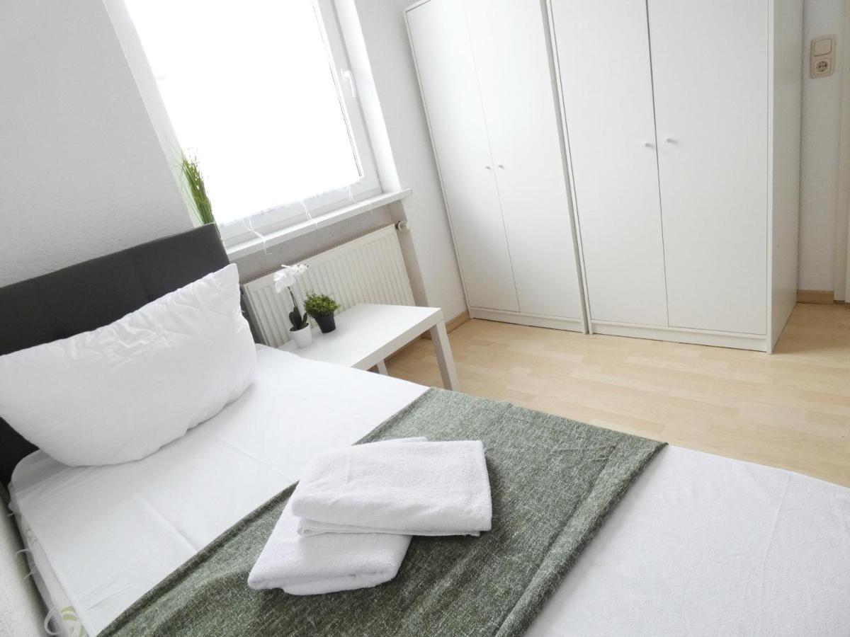 Sunnyhome Monteurwohnungen Und Apartments In Weiden Weiden in der Oberpfalz Esterno foto
