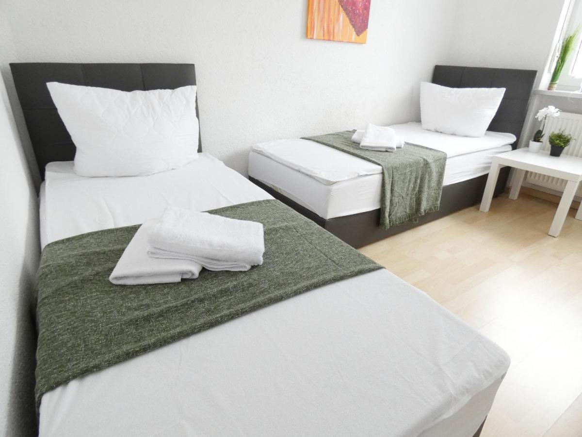 Sunnyhome Monteurwohnungen Und Apartments In Weiden Weiden in der Oberpfalz Esterno foto